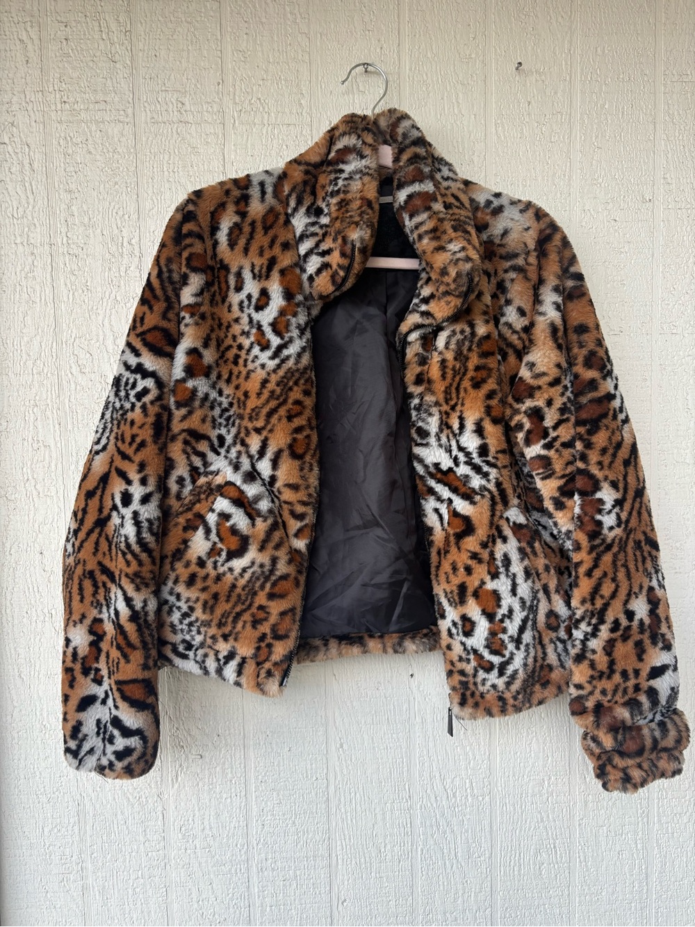 Jou Jou Faux Fur Leopard-Print Teddy Jacket in Brown & Black